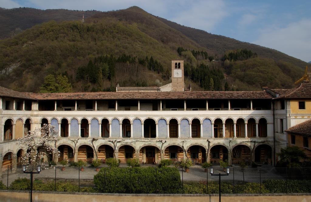 Charming Hotel Dei Chiostri Follina Exterior photo